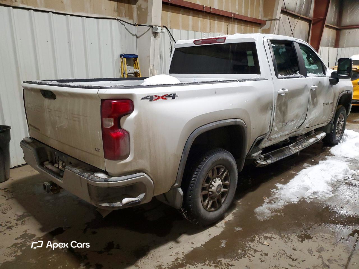 Chevrolet Silverado 2023