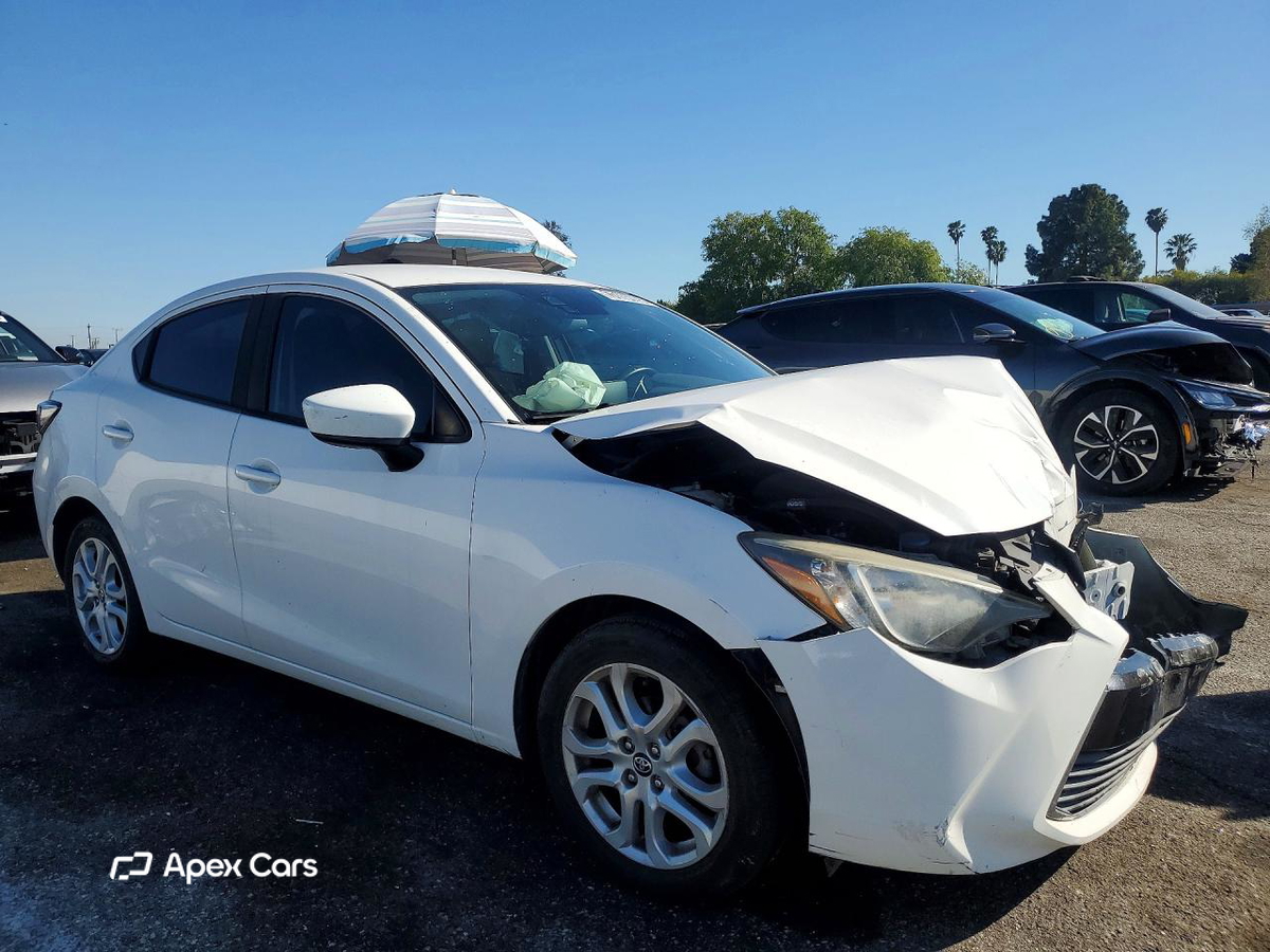 Toyota Yaris 2017