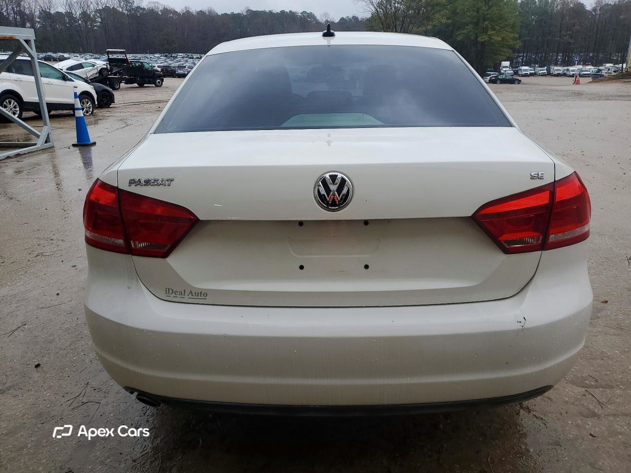 Volkswagen Passat 2013