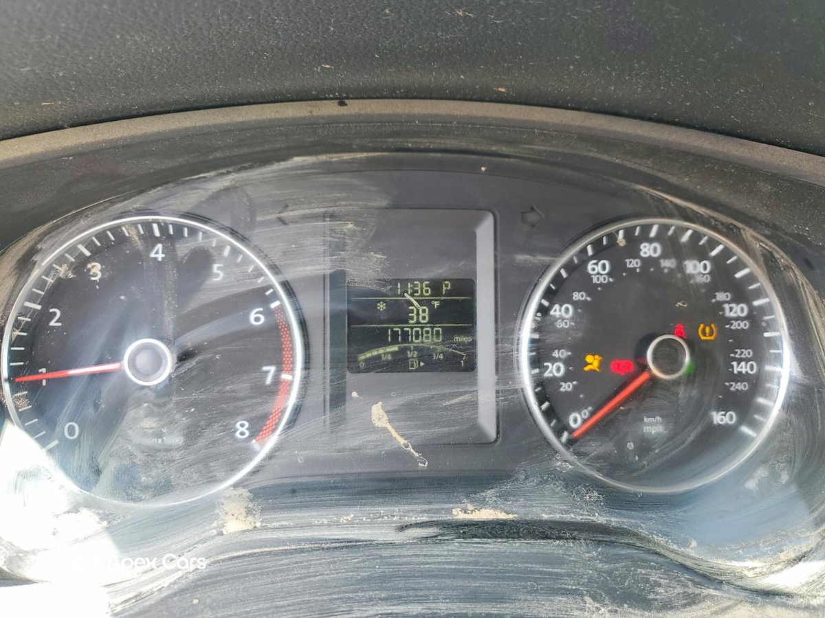 Volkswagen Jetta 2012