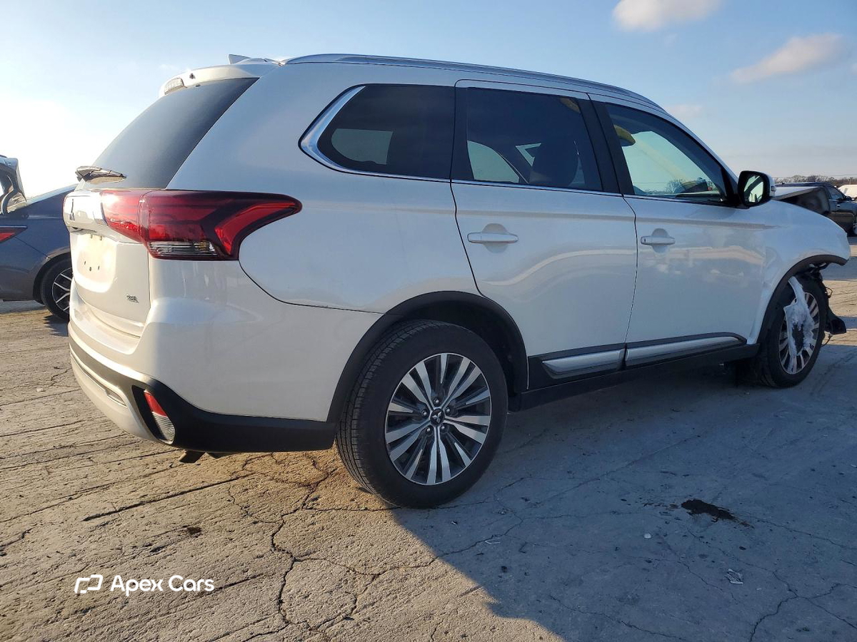 Mitsubishi Outlander 2020