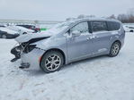 Chrysler Pacifica 2019