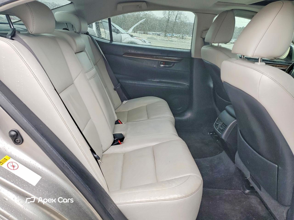 Lexus ES 2015