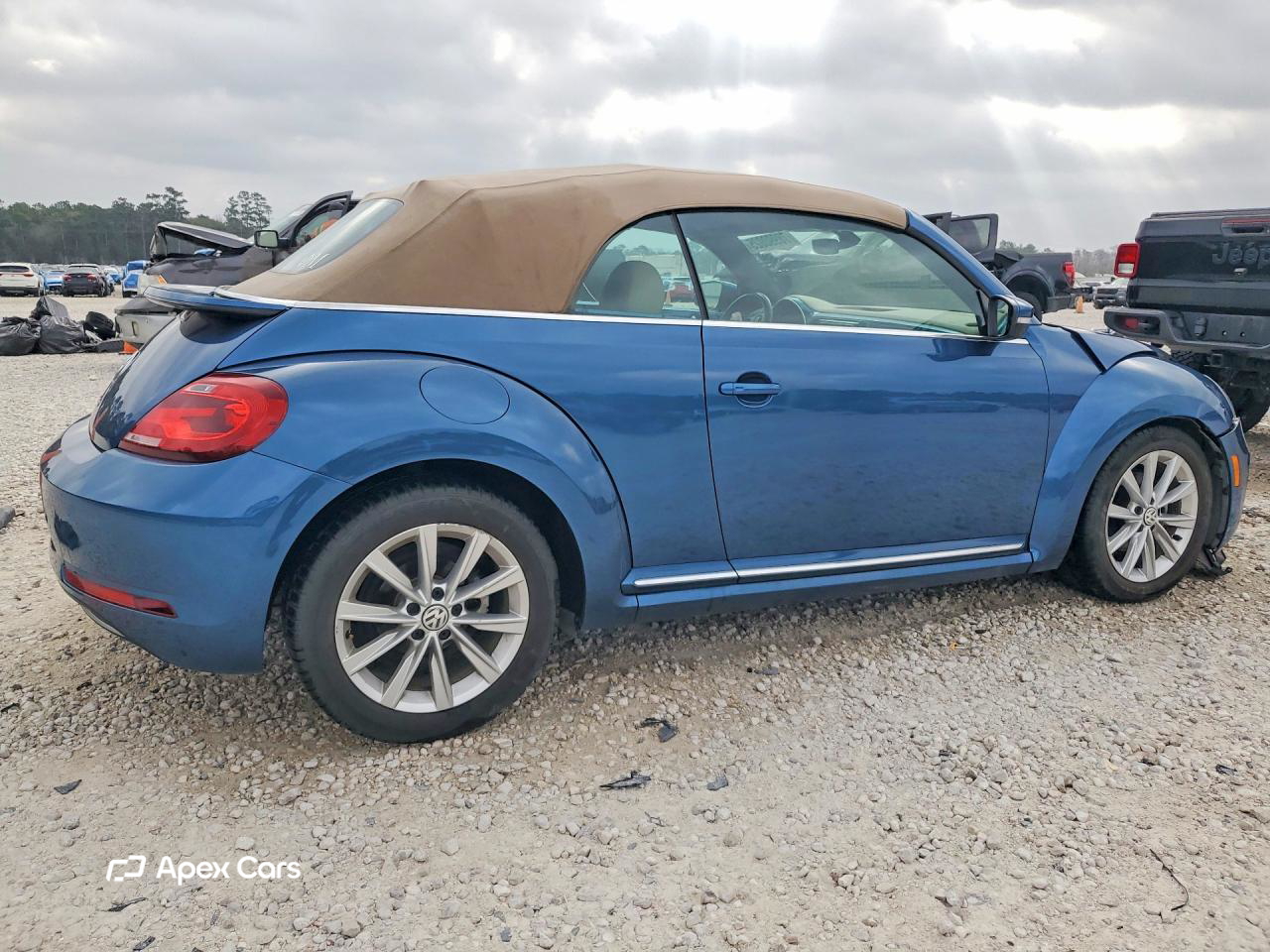 Volkswagen Beetle 2018