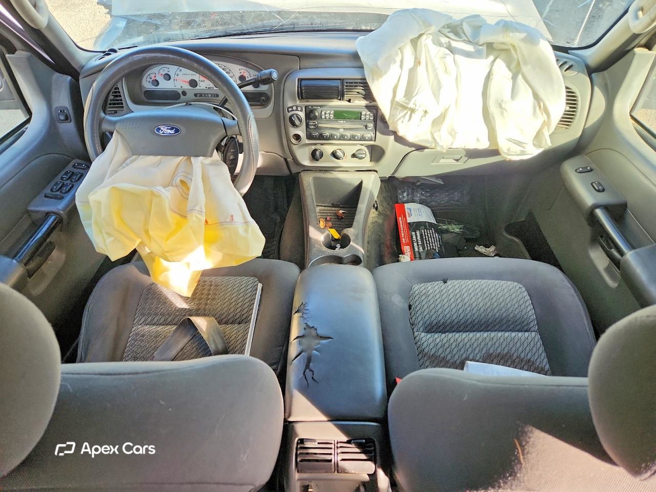 Ford Explorer 2004