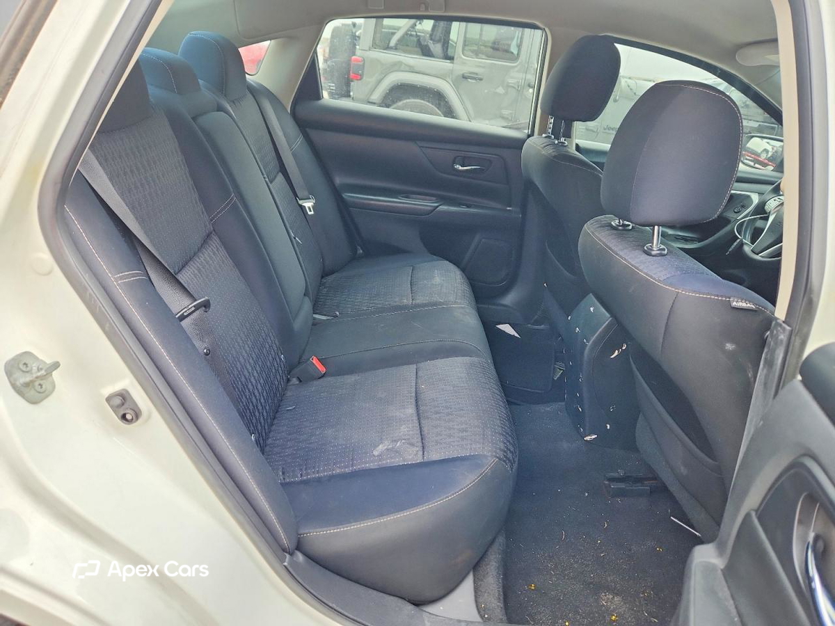 Nissan Altima 2016