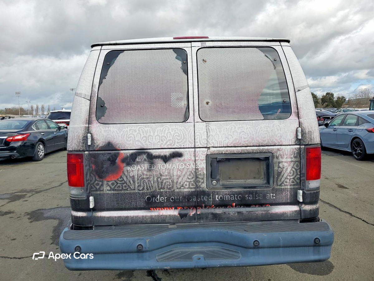 Ford Econoline 2010