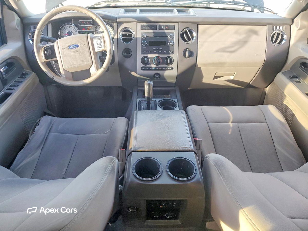 Ford Expedition 2014