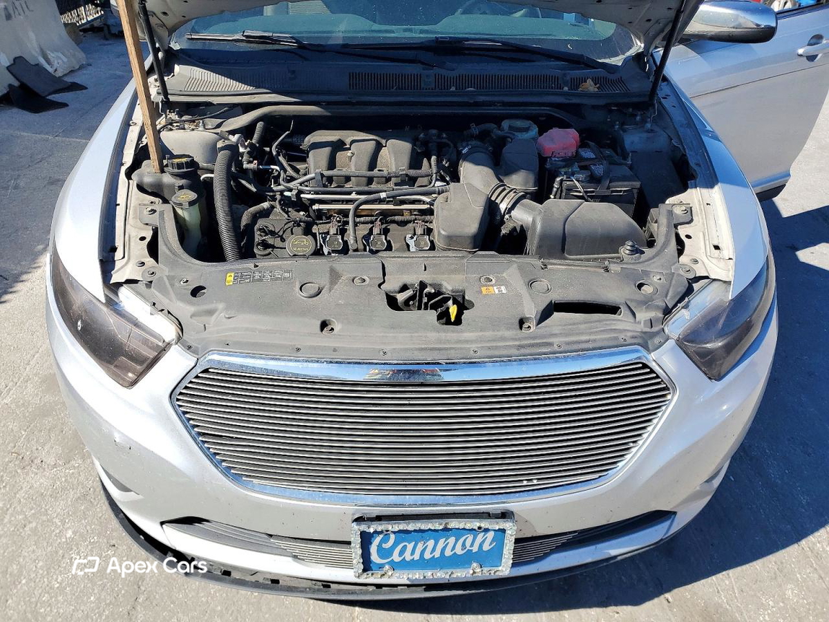 Ford Taurus 2014