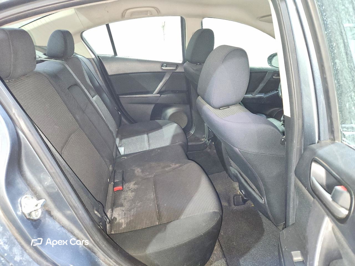 Mazda 3 2012