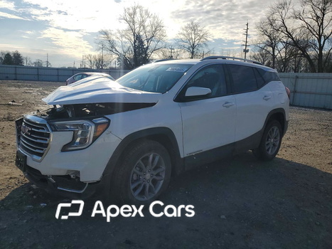 GMC Terrain 2024 - Image 1 of 14