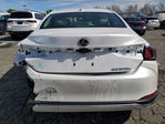 Lexus ES 2025