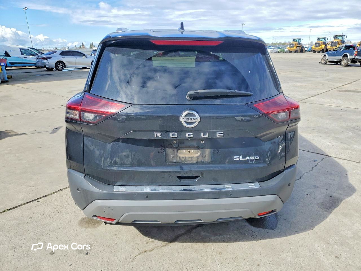 Nissan Rogue 2021
