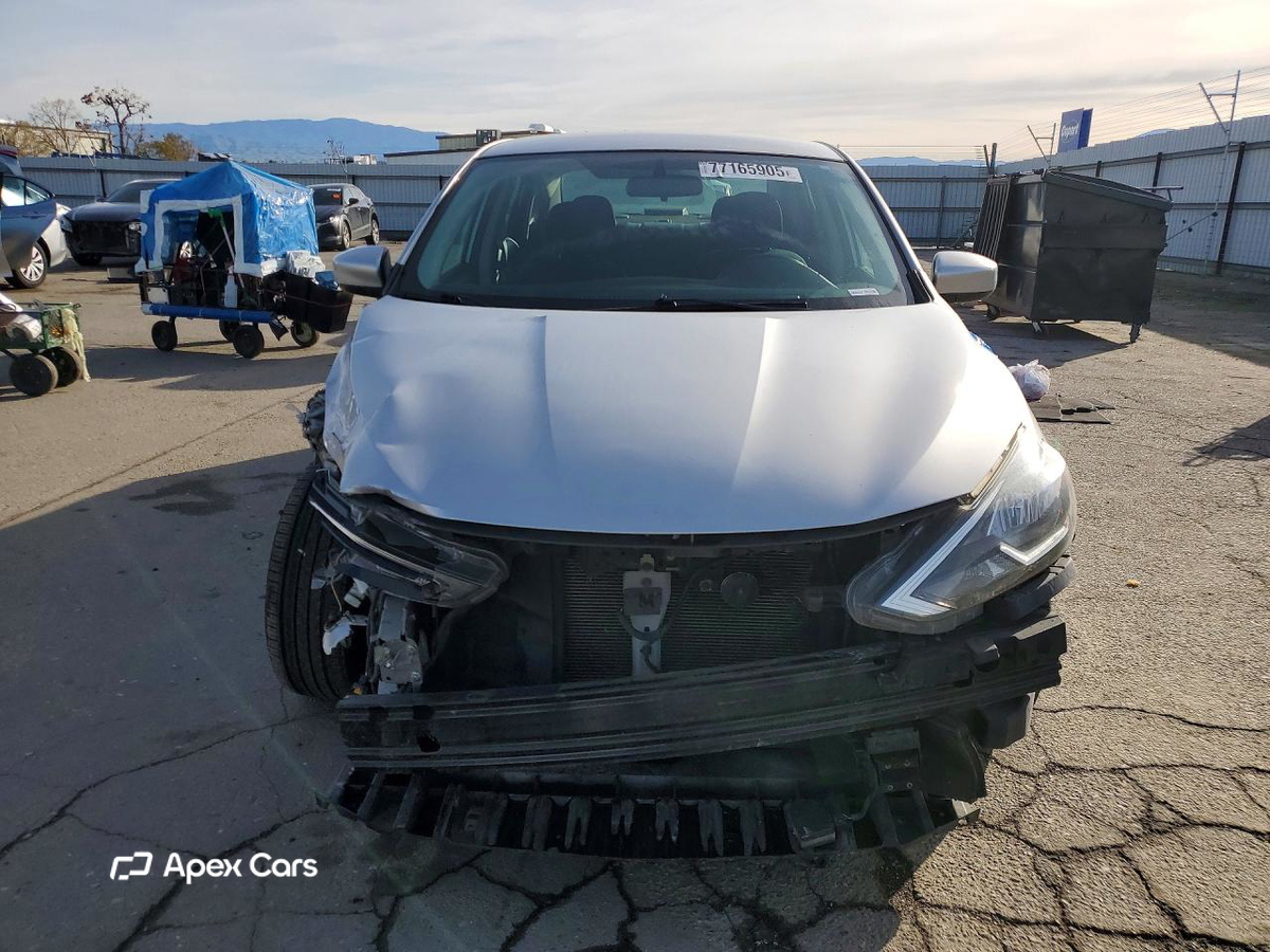 Nissan Sentra 2019