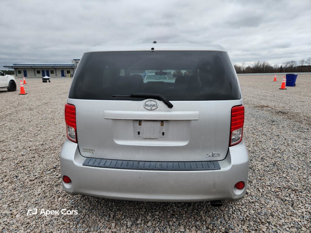 Scion xB 2012