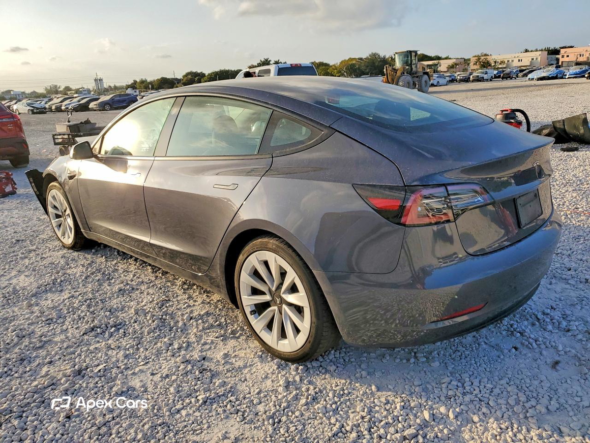 Tesla Model 3 2023