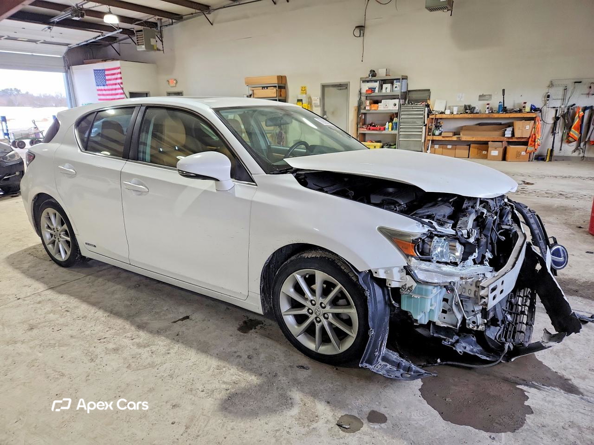 Lexus CT 2012