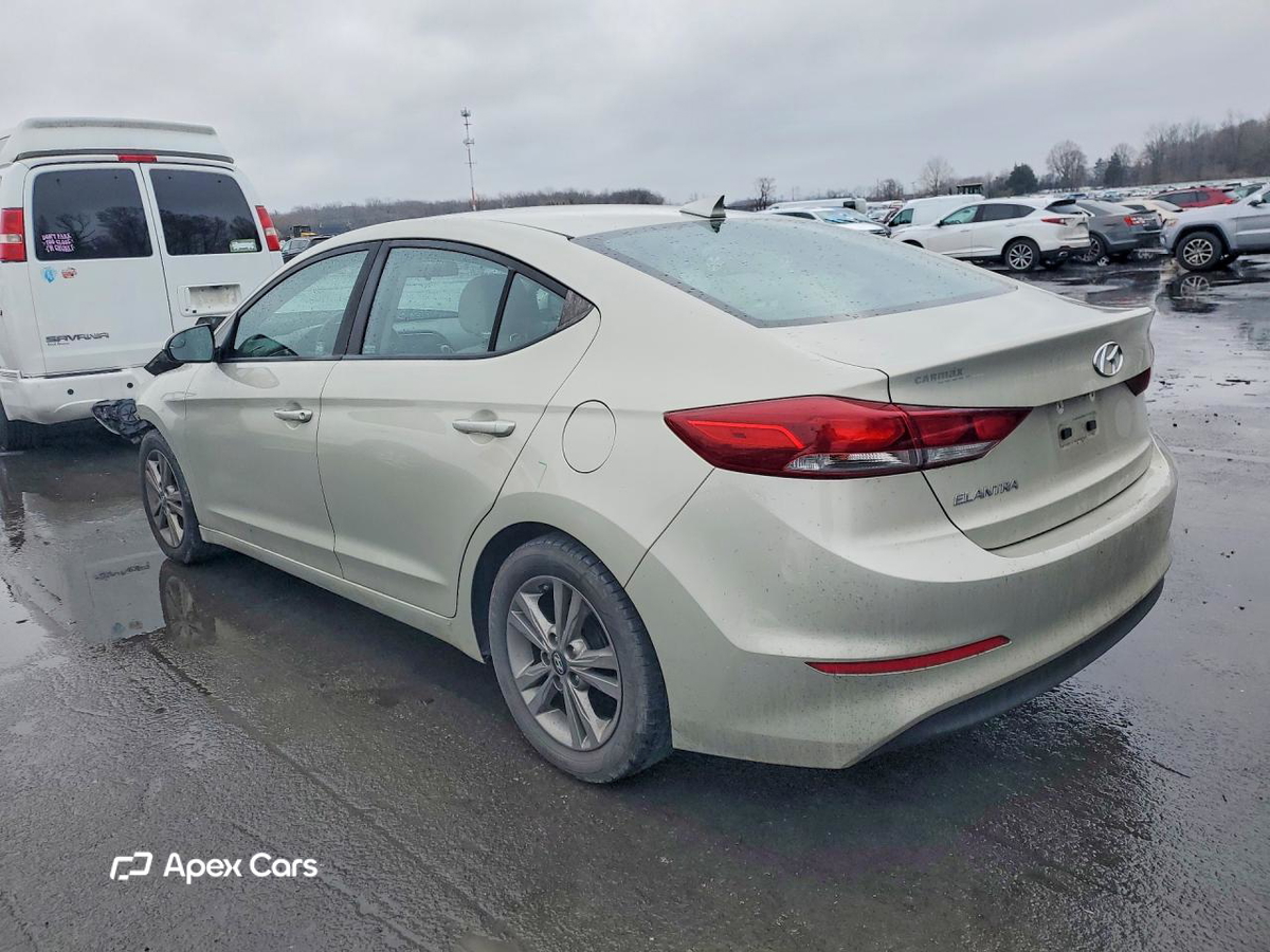 Hyundai Elantra 2017