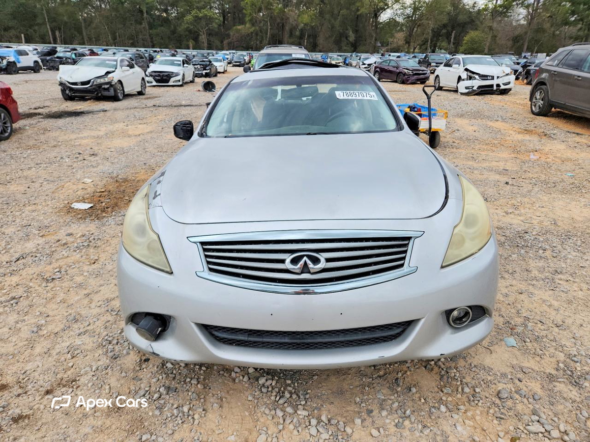 Infiniti G 2012