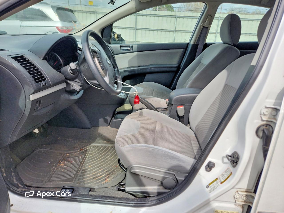 Nissan Sentra 2012