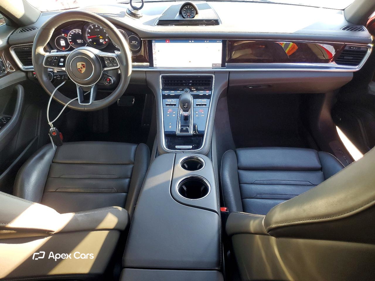 Porsche Panamera 2020