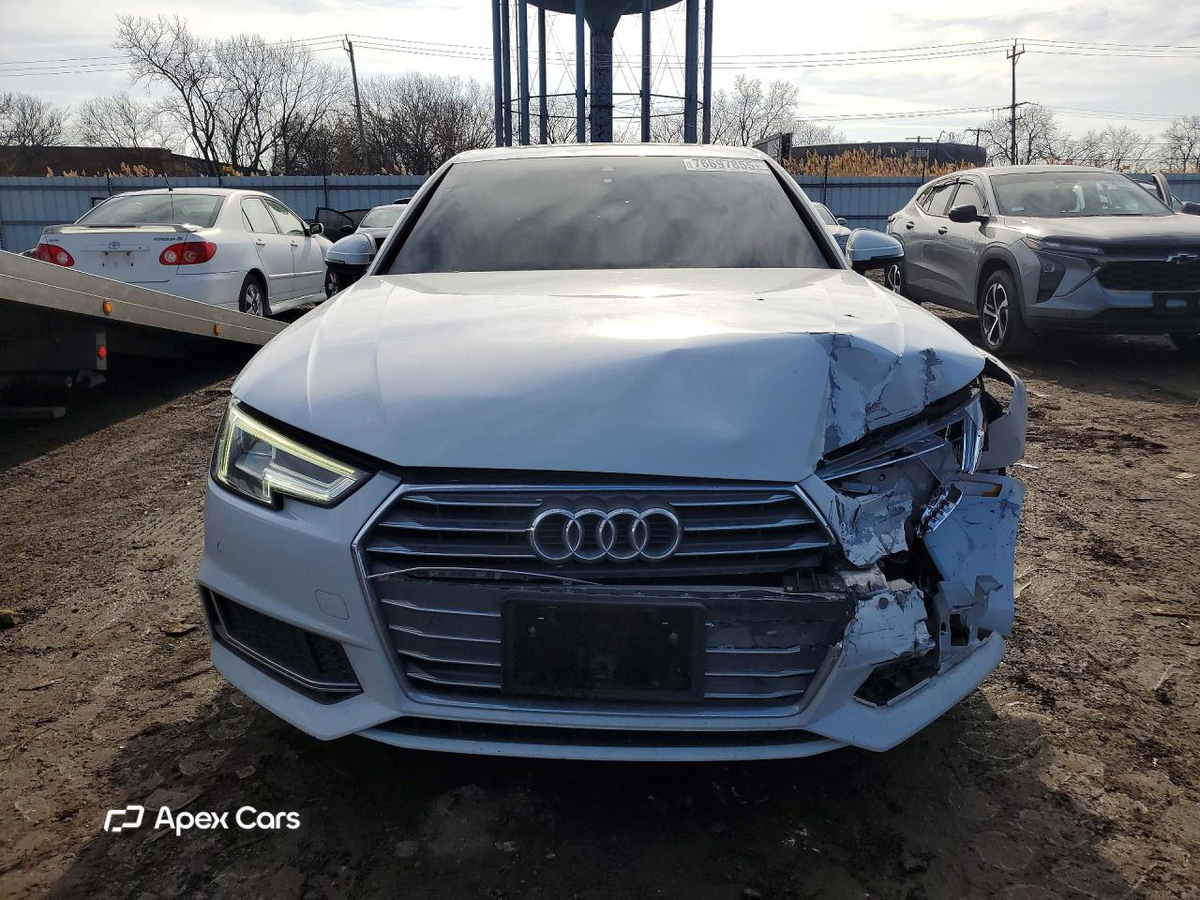 Audi A4 2019