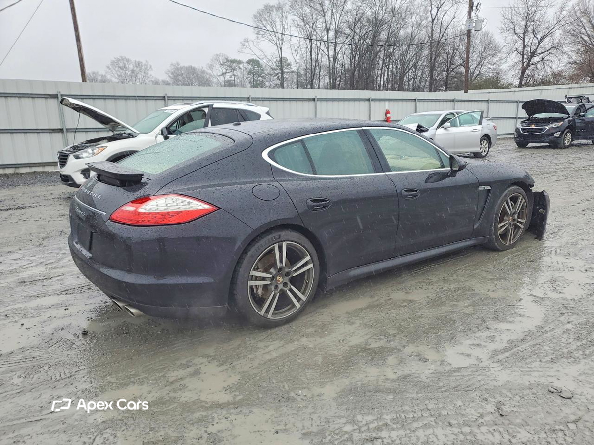 Porsche Panamera 2013
