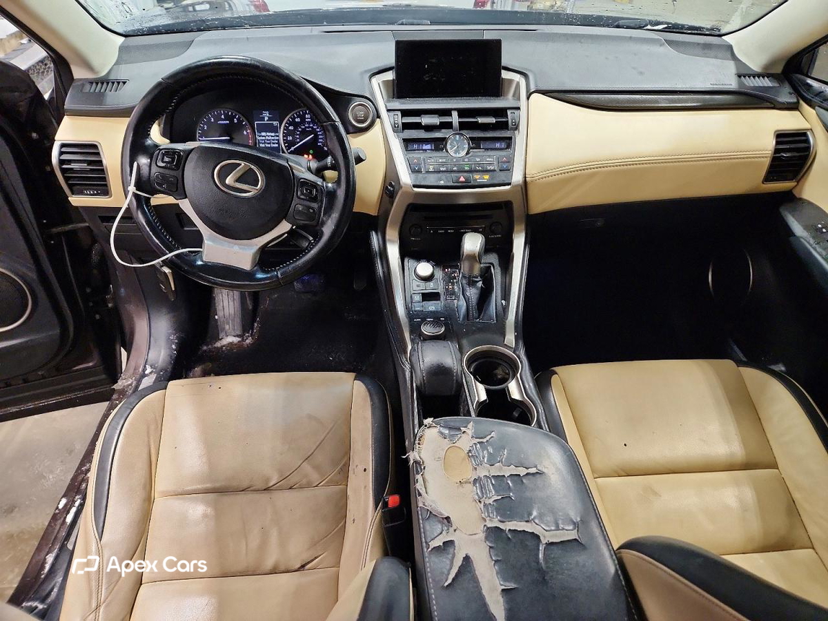 Lexus NX 2015