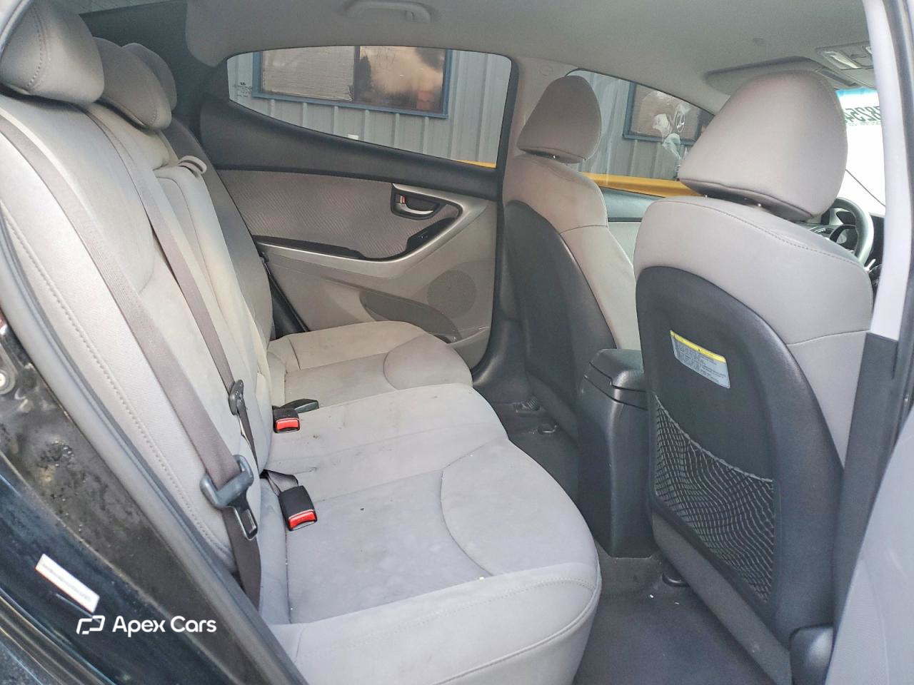 Hyundai Elantra 2012