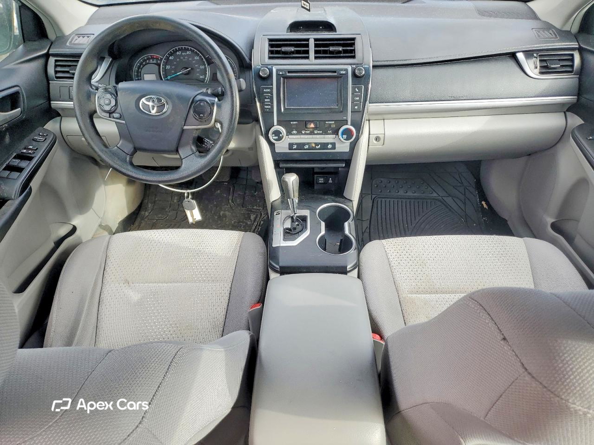 Toyota Camry 2012