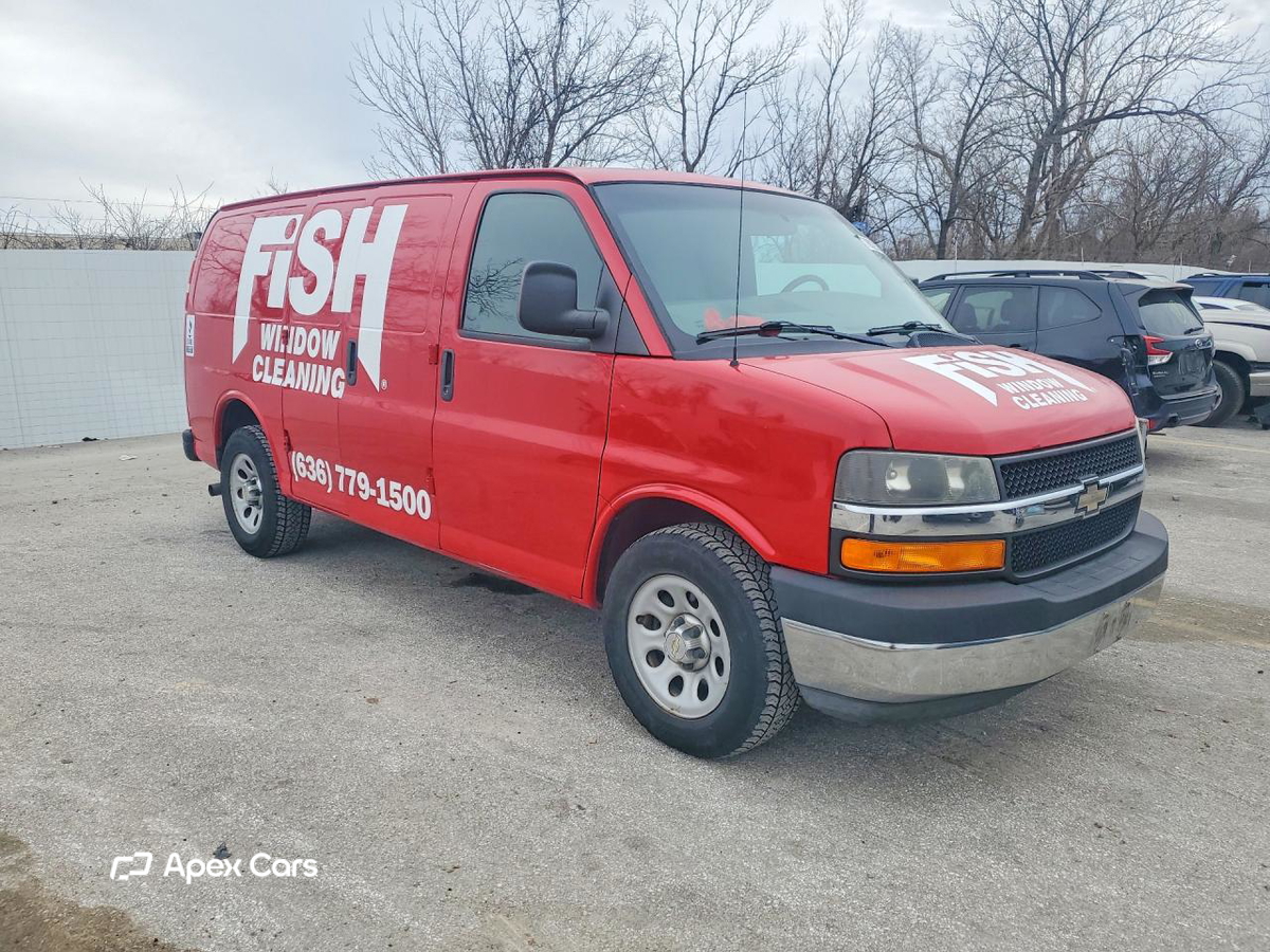 Chevrolet Express 2013