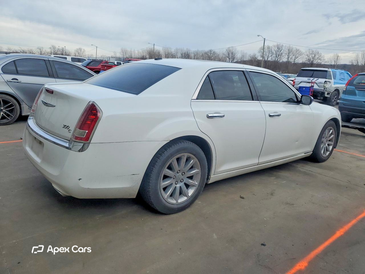 Chrysler 300 2013