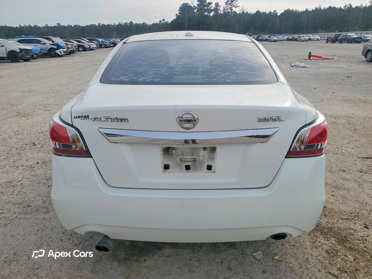 Nissan Altima 2014