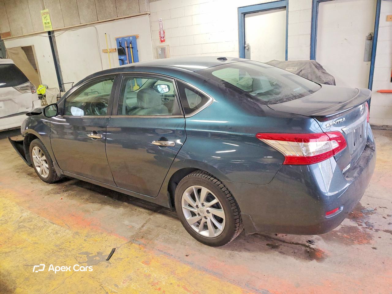 Nissan Sentra 2015