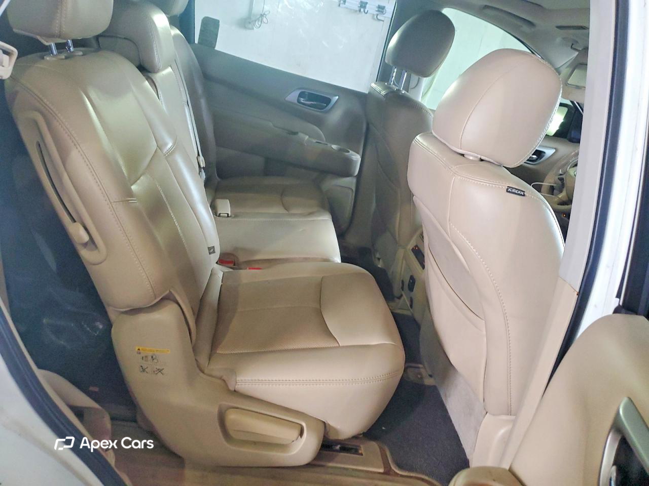 Nissan Pathfinder 2015