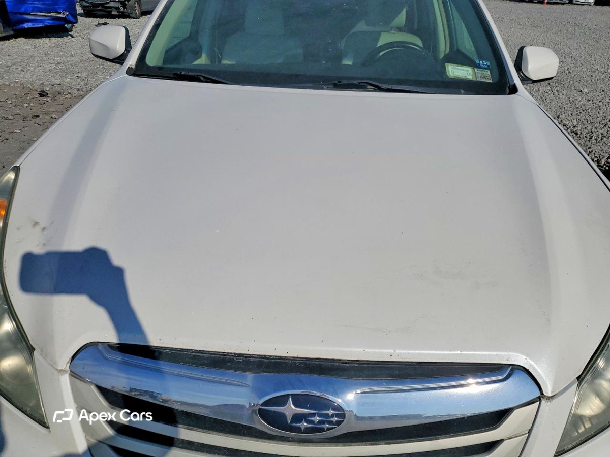 Subaru Outback 2011