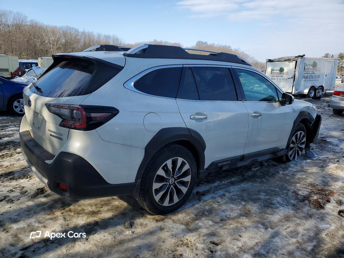 Subaru Outback 2023