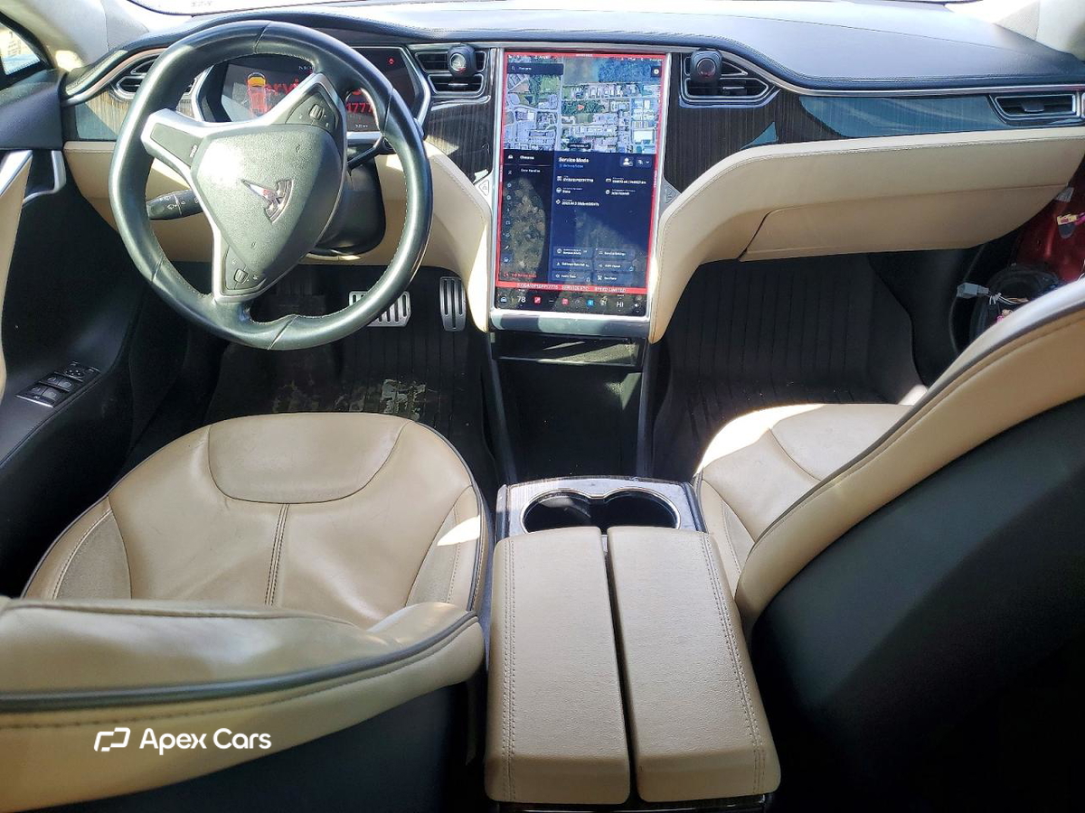 Tesla Model S 2013
