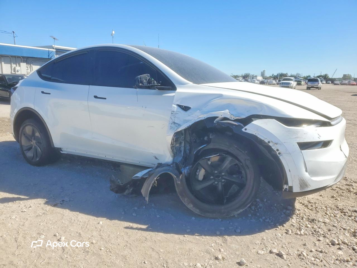 Tesla Model Y 2026