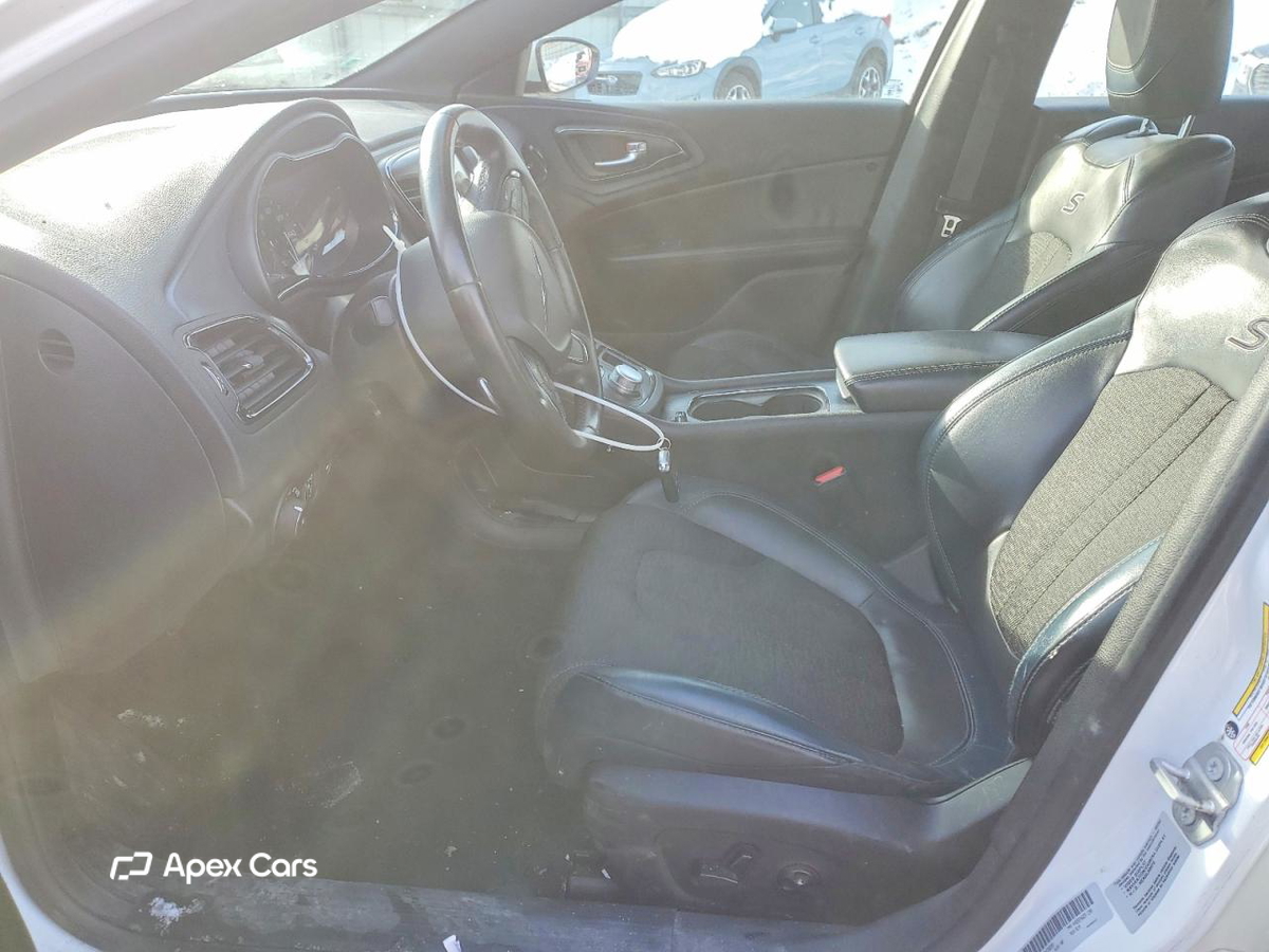 Chrysler 200 2015