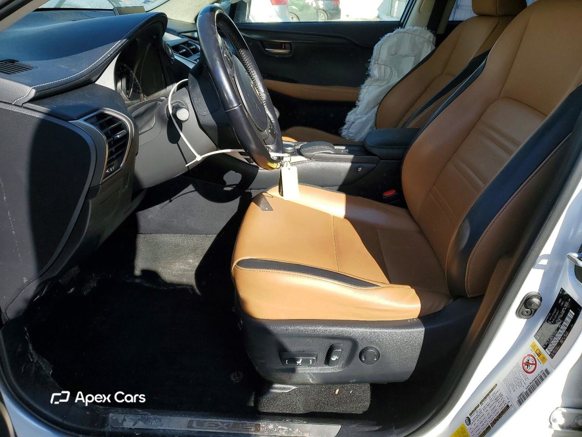 Lexus NX 2015
