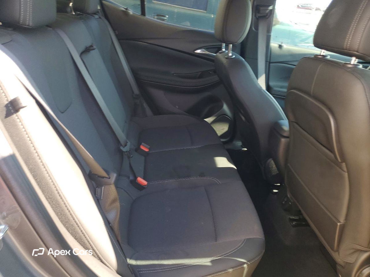 Buick Encore 2022