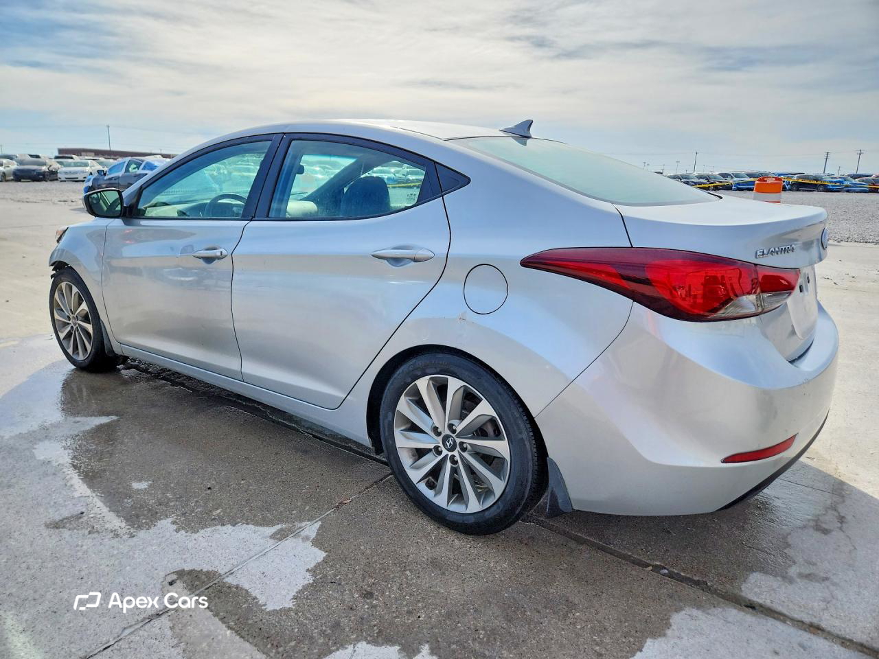 Hyundai Elantra 2015
