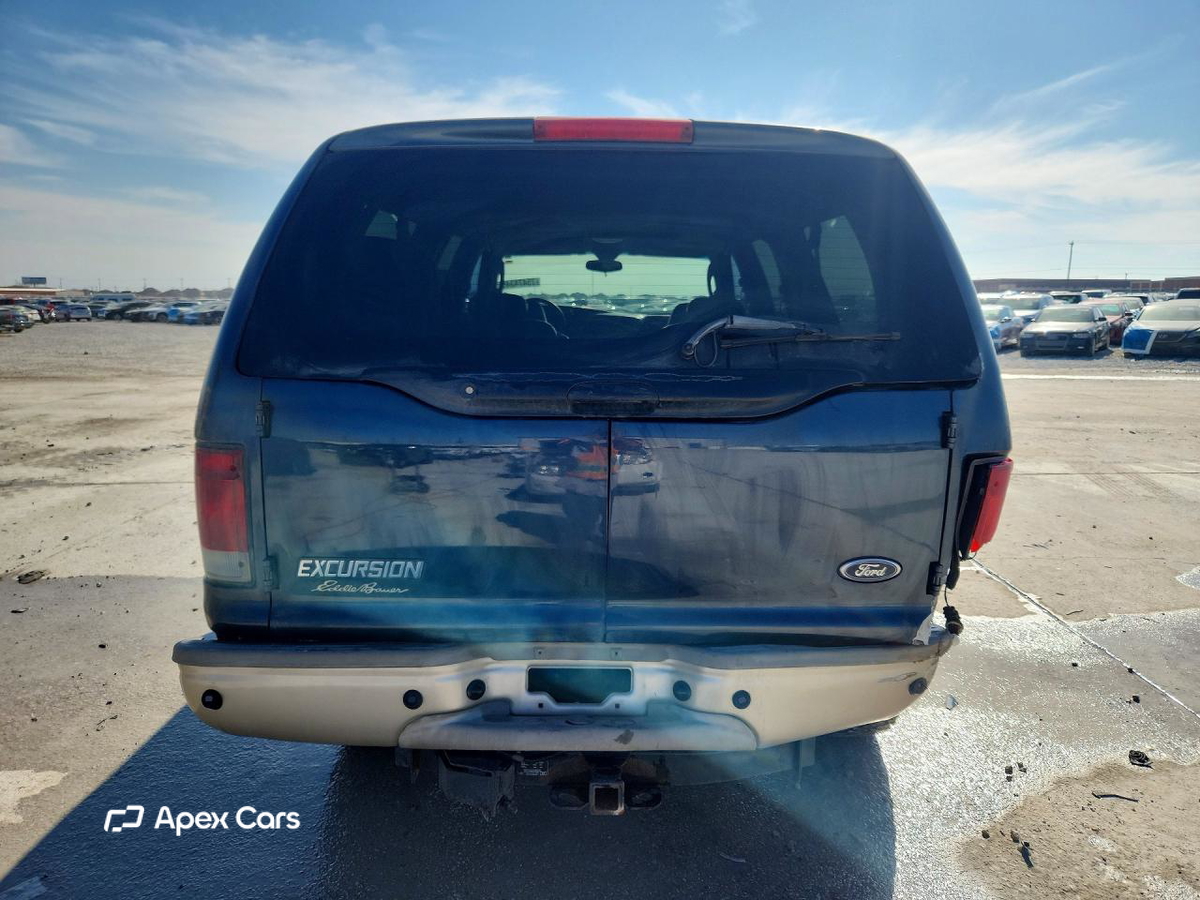 Ford Excursion 2003