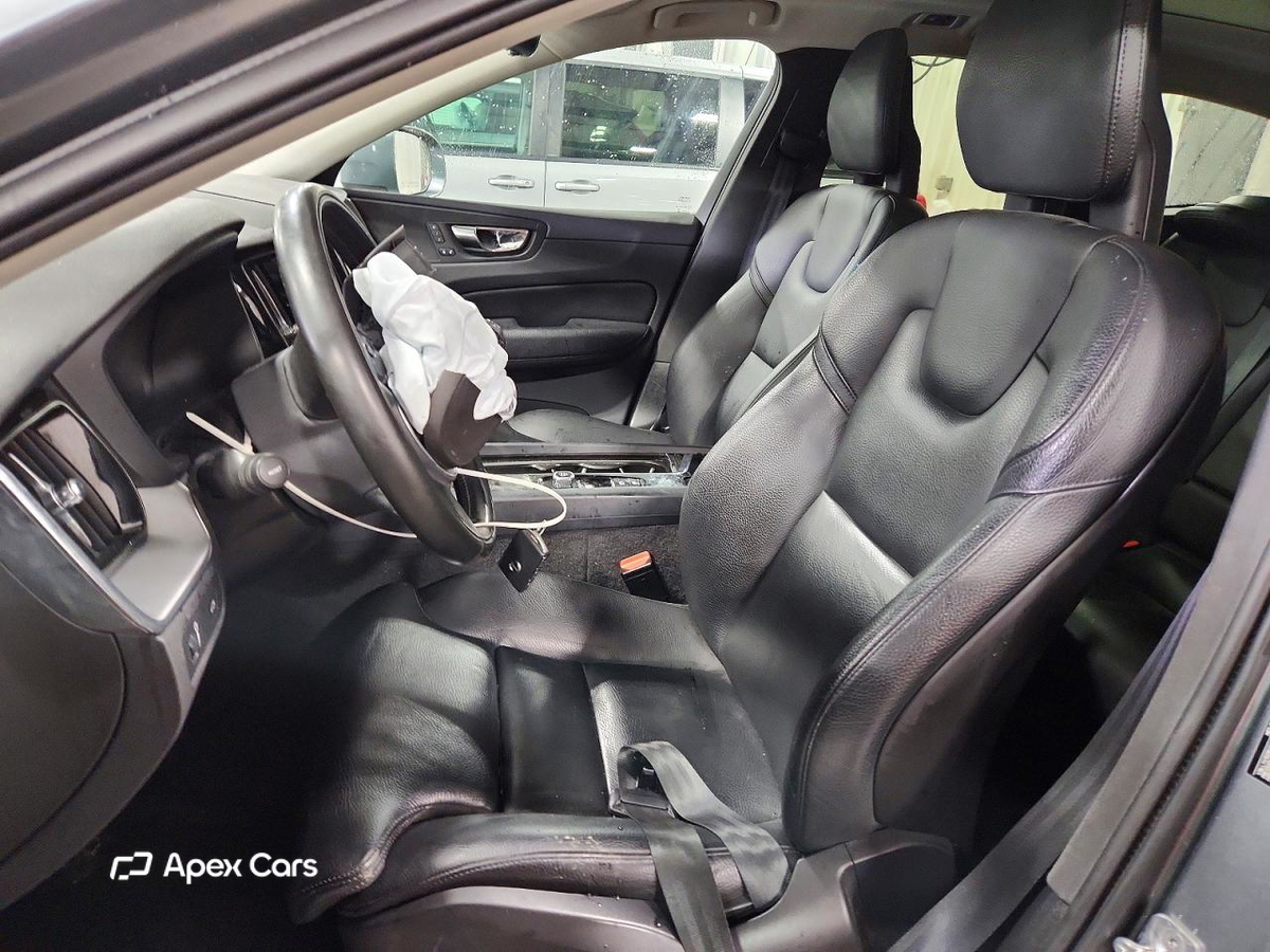 Volvo XC60 2019
