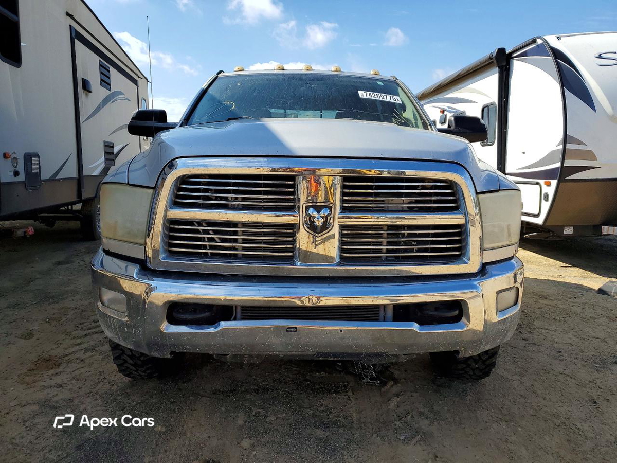 Dodge RAM 2011