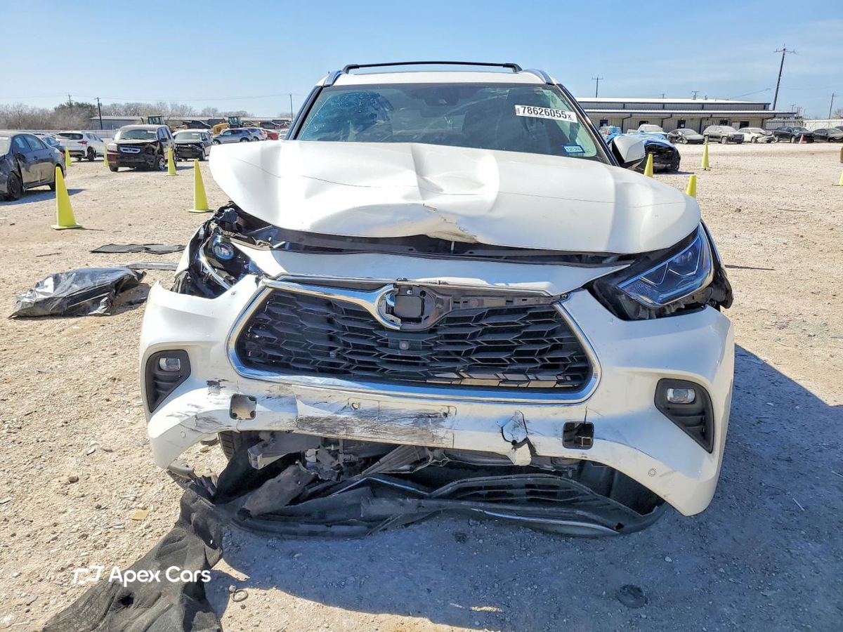 Toyota Highlander 2020