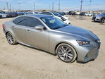 Lexus IS 2019