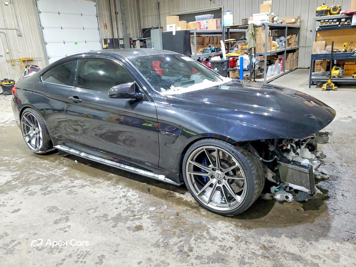 BMW M4 2017