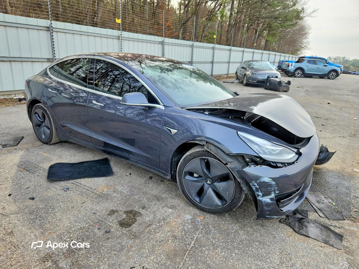 Tesla Model 3 2018